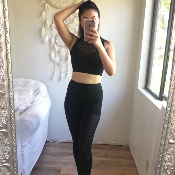 CHASE in Black - Picture 4 of 9